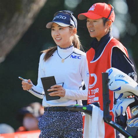 ラウンドを終え笑顔を見せる安田祐香（撮影・西尾 大助） ― スポニチ Sponichi Annex スポーツ