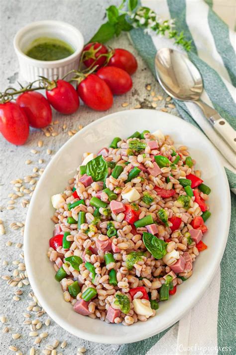 Insalata Di Orzo Perlato Piatto Unico Facile Fresco E Gustoso