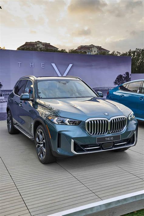 Photos: 2024 X5 50e xLine(non-M Sport) Blue Ridge Mountain metallic