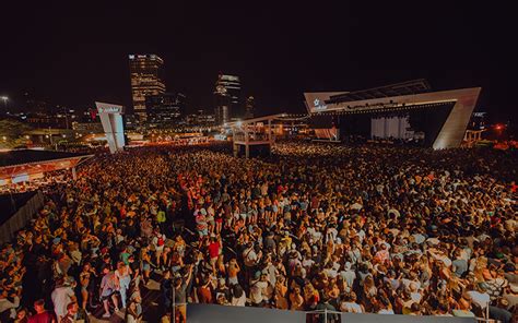 Uscellular Connection Stage Summerfest The Worlds Largest Music