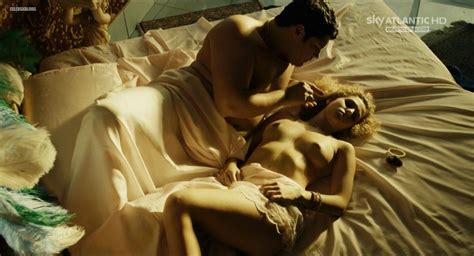 Elena Starace Nude Pics Page 1