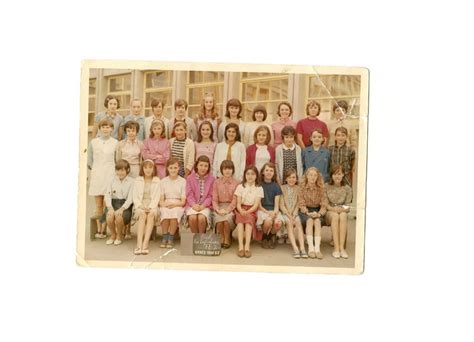 Photo de classe Fin d étude 2ème année de 1967 ECOLE JEAN JAURES