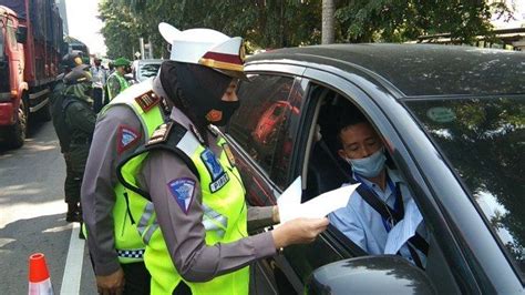 Penyekatan Ppkm Darurat Di Prambanan Klaten Polisi Putar Balik Puluhan