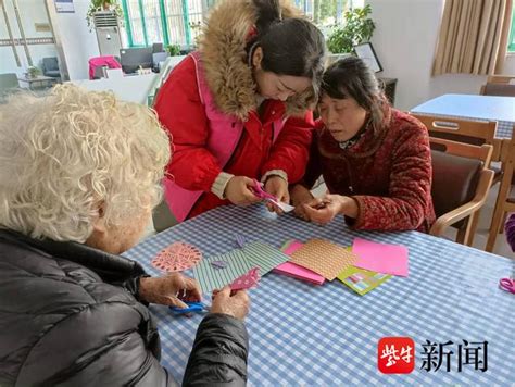 張家港市楊舍鎮：一把剪刀，一張紅紙，傳承民間藝術文化 每日頭條