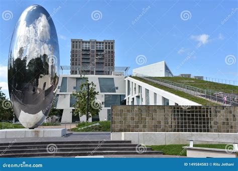 Glassell Junior School at the Museum of Fine Arts in Houston, Texas ...