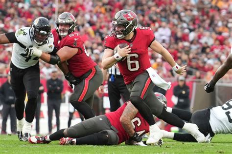 Poll Will Bucs Clinch 3rd Consecutive Nfc South Title Match Franchise