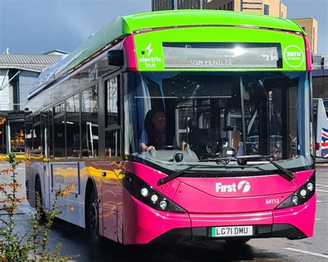 Lg Dmu First Greater Glasgow Byd Adl Enviro Ev Flickr