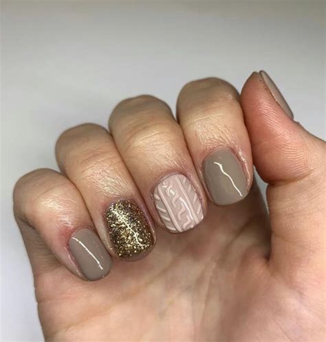 Stunning Sweater Nail Designs Perfect For The Cozy Days The