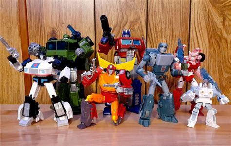 My Autobot team grows! : r/transformers