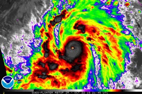 NOAA Infrared Satellite Imagery for Hurricane Patricia | 2015 Hurricane ...