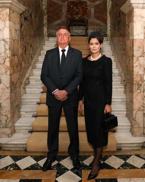 Kate Look E Vestido De Michelle Bolsonaro Funeral Rainha Elizabeth