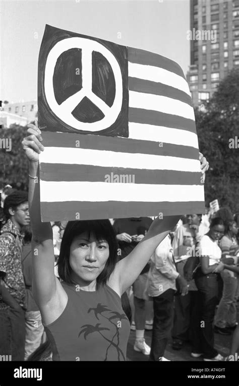 Peace Activist At Union Square In New York City Stock Photo Alamy