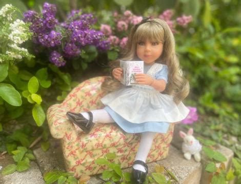 Alice In Wonderland Limited Edition Doll Miami