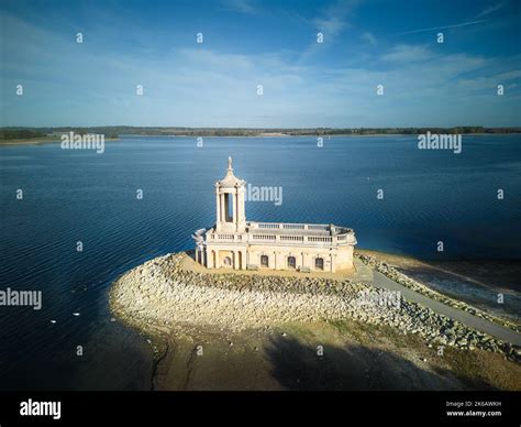 Teilweise Versunken Kirche Trocken Sommer Stausee Dorf Manton R Fotos