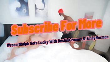 Walked In On Bigtxem098 Destinicreams Masturbating And They Let Me Join The Fun XVIDEOS