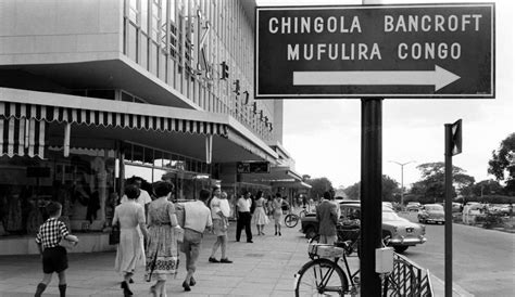 Street view in Kitwe - Copperbelt of Northern Rhodesia (late 50's) : r ...