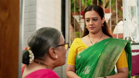 Watch Sukh Kalaley Season 1 Episode 11 : Vimal Aunty's Arrival - Watch ...