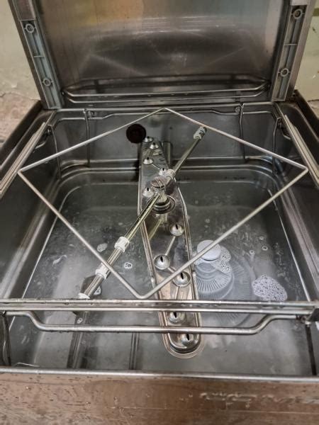 Купольная посудомоечная машина Comenda LC 700 M БУ купить в ...