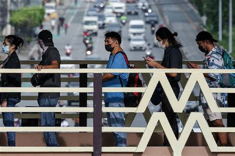 Mga Pasahero Ng Mrt 3 Umaasang Ibabalik Ang Libreng Sakay Abs Cbn News