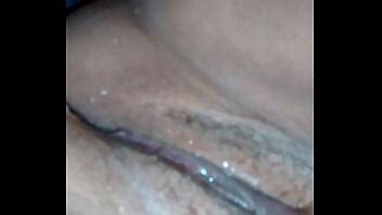 Amiga del badoo me manda video masturbándose y chorreandose XVIDEOS