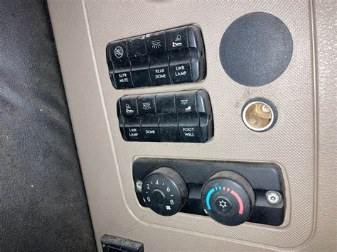 Freightliner Cascadia Sleeper Controls For Sale Winimac In