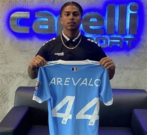 Ronny Arévalo es nuevo jugador del New York City II Chambita Monge