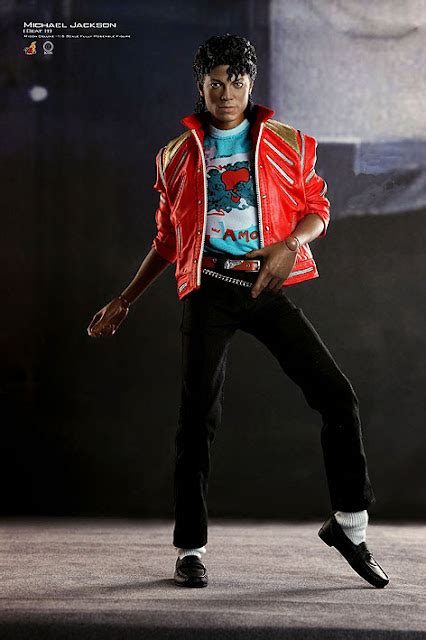 Toyhaven Beat It Hot Toys M Icon Deluxe Michael Jackson Figure Preview