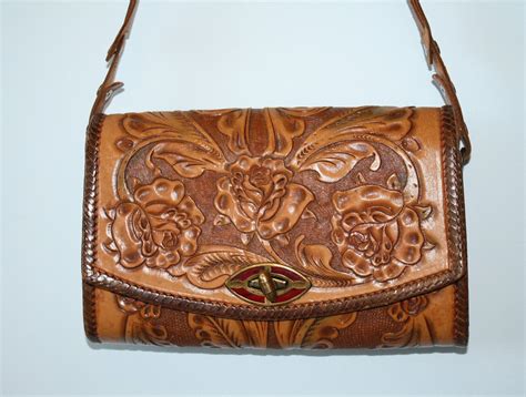 1950s Purse / Vintage Hand Tooled Roses Leather Purse Handbag