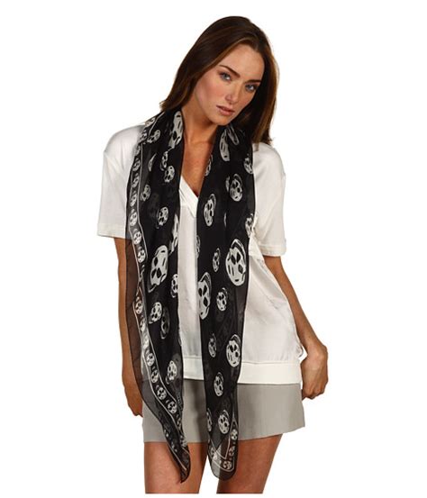 Alexander McQueen Skull Scarf Black/Ivory - Zappos Couture