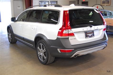 2015 Volvo XC70 T6 Platinum