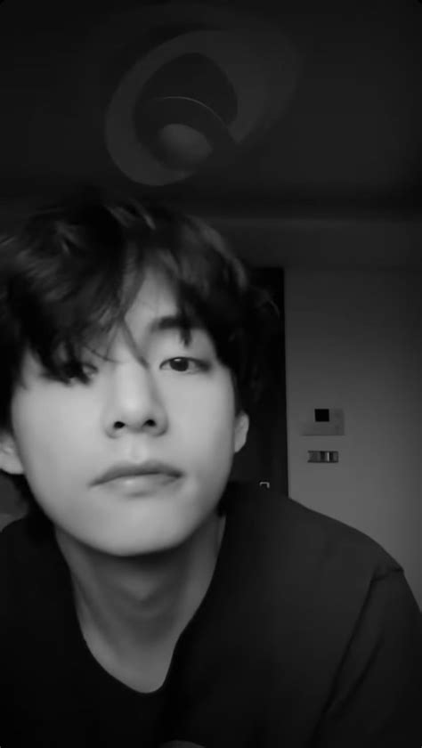 Pin By Lari On Bts Boyfriend Material Kim Taehyung Taehyung