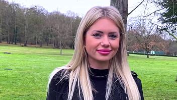 Peluquera Rubia Por Primera Vez En Un Casting Porno Xvideos