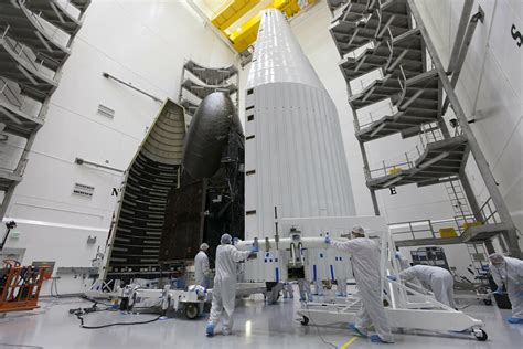 Ksc Ph Kls Inside The Astrotech Facility I Flickr