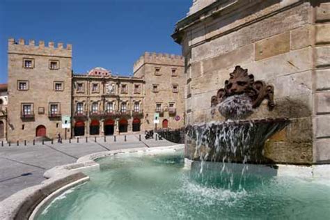 Visit Gijon, Spain - a travel guide to Gijon and its old town Cimadevilla