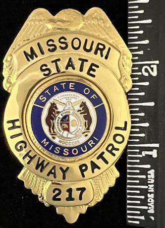 Collectors-Badges Auctions - Missouri State Highway Patrol wallet badge