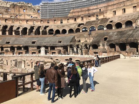 Tour of Colosseum only with Arena Entrance - Colosseum and Vatican Tours