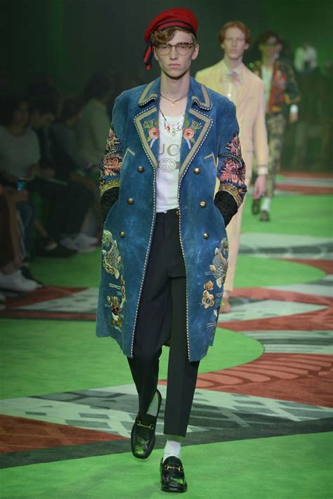 Gucci Men’s Spring 2017 | Men fashion 2017, Gucci men, Gucci