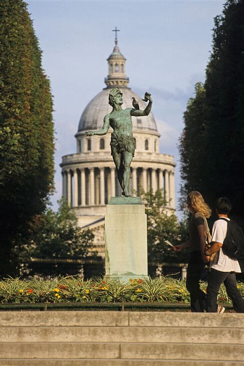 Blick Vom Jardin Du Luxembourg Zum Bild Kaufen 70182297 Image