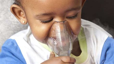 Bebe De 1 Ano Com Tosse E Catarro - Como aliviar a tosse do bebê? Veja o que funciona, de acordo com a ciência