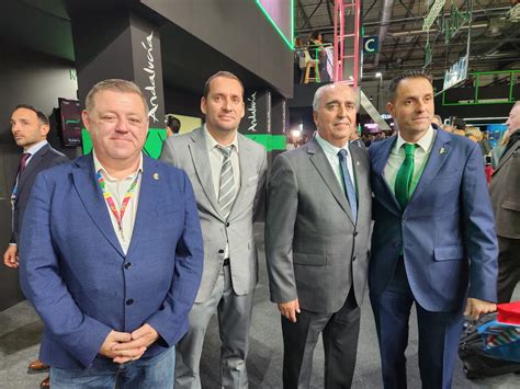 Intensa jornada de promoción turística de Manilva en FITUR - Al Sol de