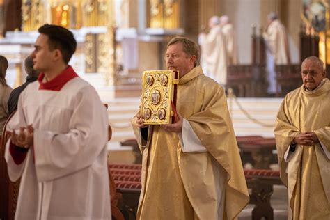 Wielki Czwartek Liturgia Wieczerzy Pa Skiej Sanktuarium W Licheniu