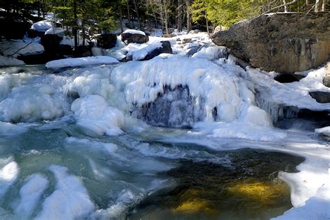 11 New England Hikes to Try This Winter