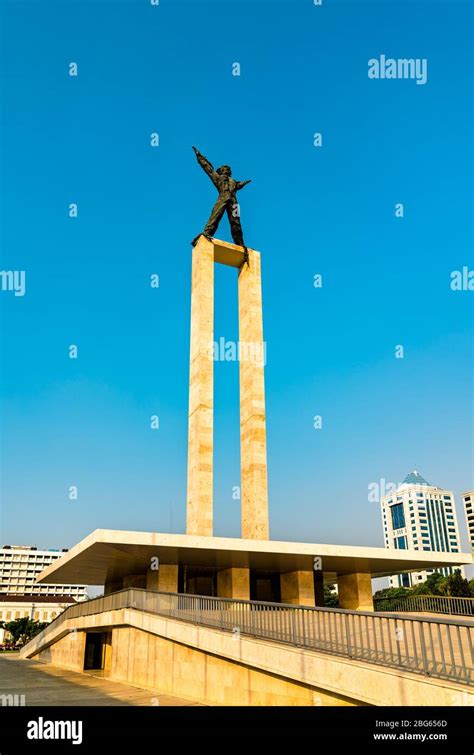 West Irian Liberation Monument In Jakarta Indonesia Stock Photo Alamy