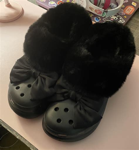 My New Fur Lined Crocs So Cute 🎀 Rcrocs