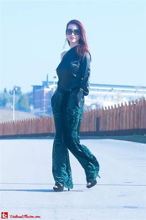 Redhead Illusion Beauty Of A Naked Arm