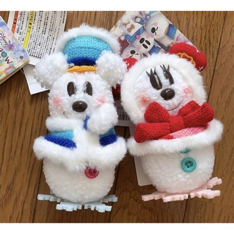 Disney ミッキー ミニー ぬいぐるみバッチ 雪だるま タグ付きの通販 By R♡｜ディズニーならラクマ