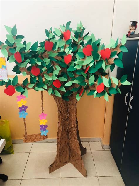 Árvore de papelão Árvore de papelão Ornamentação festa infantil