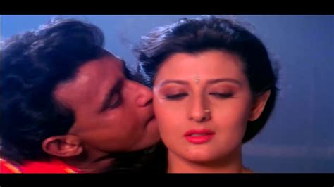 Mithun Enjoys Milf Sangeeta Bijlani Navel Boobs Tighs Hot Seductive