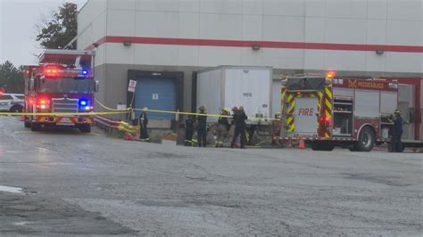 Woman Killed In Mississauga After Car Crashes Into Truck Trailer Insauga