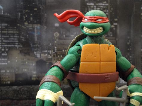 Review – Teenage Mutant Ninja Turtles Raphael – BattleGrip